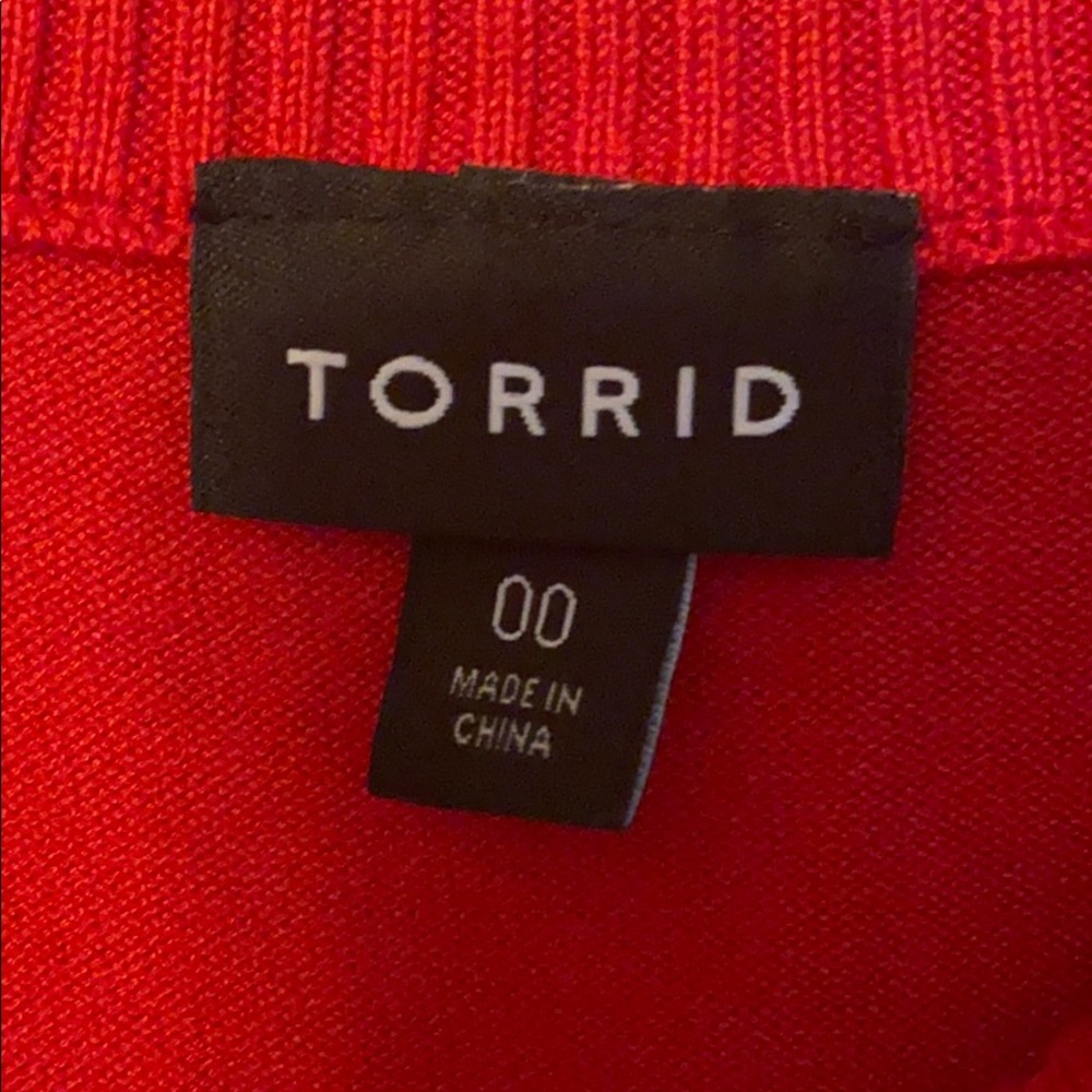 Red sweater - Picture 4 of 4